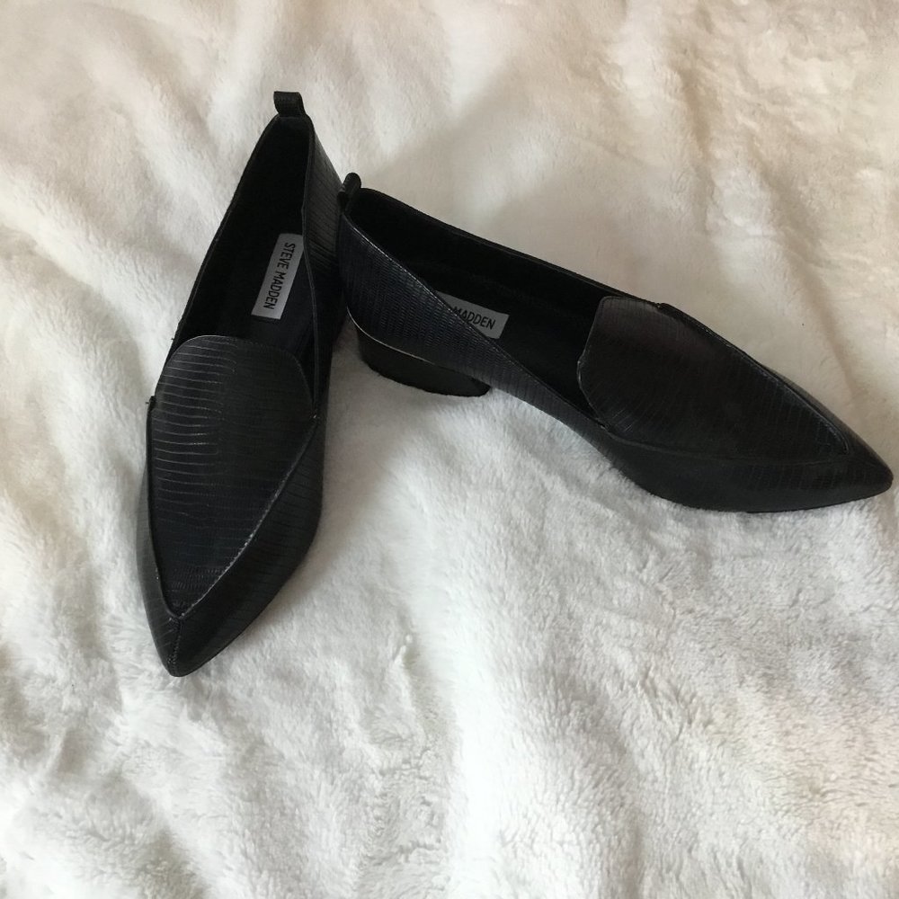 Steve Madden Flats